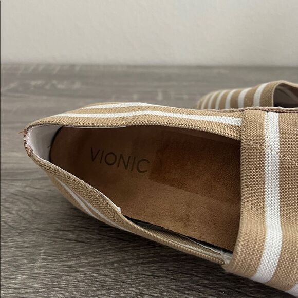 Vionic Shoes 321 Vionic Valeri Slip On Shoes - Picture 4 of 6